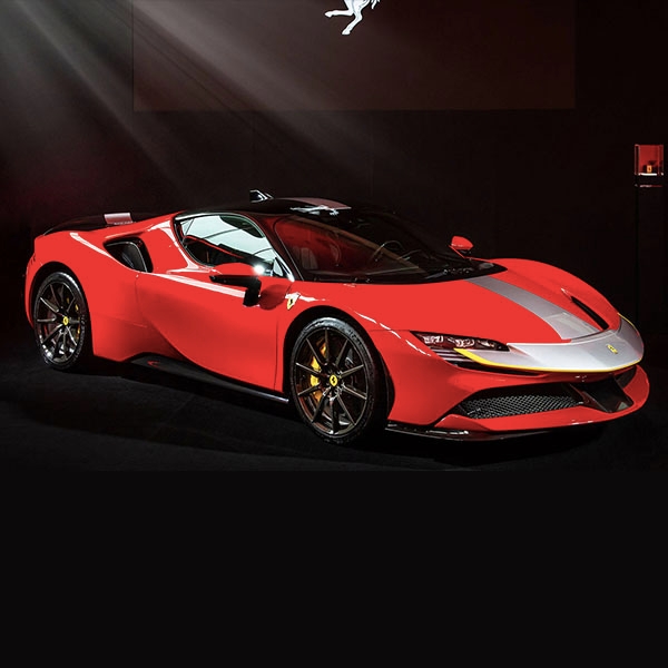 跨世代千匹馬力油電 Ferrari SF90 Stradale 抵台發表