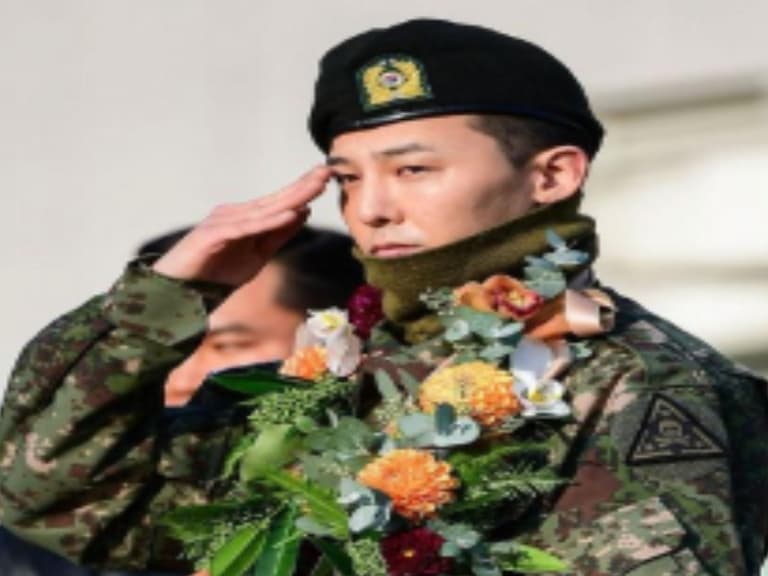 去年潮流大事知多少?Kaws 世界巡迴打卡必備,GD、陳冠希誰才是真正帶貨王?