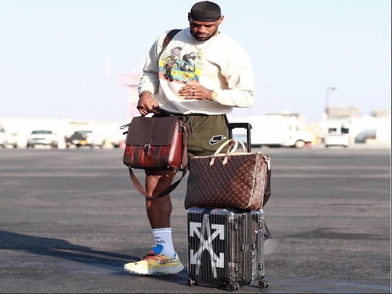 你搶不到的他都有!揭曉 NBA 巨星球員 LeBron James 低調曬的「超昂貴行頭」,網友:不愧是身價破 4 億的男人