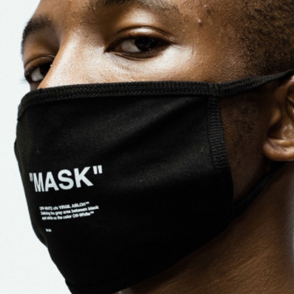 比限量球鞋還難入手？！Supreme、Off-White「搶手口罩」根本就是裝逼潮人必備單品！