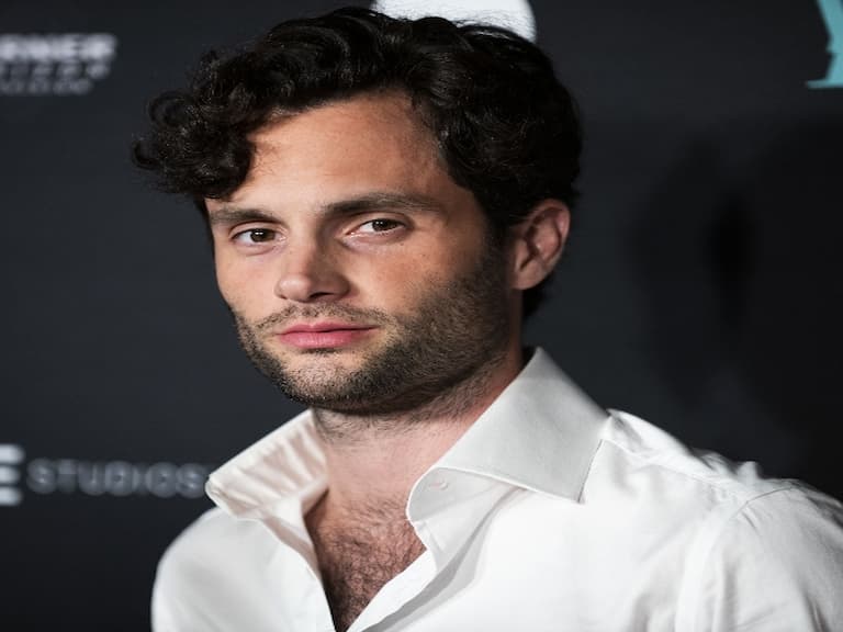 《安眠書店》男主角 Penn Badgley 要當爸爸了,結婚 3 年明星妻子宣告懷孕!