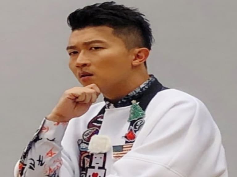 搞笑鞋頭是你？！張立東 Off-White、Sacai「足下狠貨」不斷，原來把妹靠的是這幾雙！