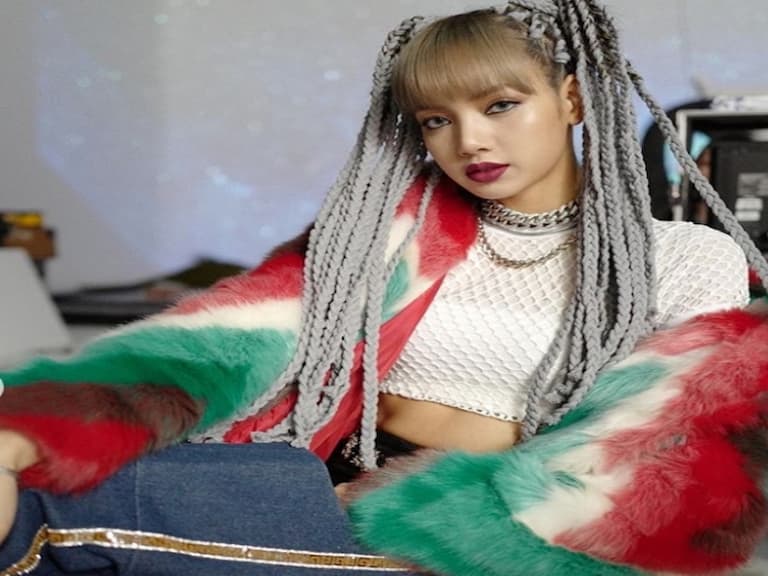 BLACKPINK Lisa 要推出個人服裝品牌了!?但品牌名稱卻引粉絲擔心:「該不會又被陰了吧⋯」
