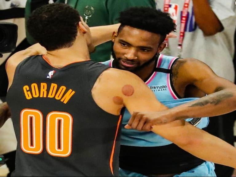 血戰 2OT!Aaron Gordon 飛越 226 公分巨人暴扣仍 1 分惜敗,Derrick Jones Jr 奪灌籃大賽冠軍!