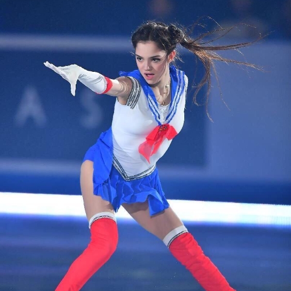 陣容太神！《美少女戰士》將推出首場滑冰秀，扮演月野兔的「她」又正又有實力！