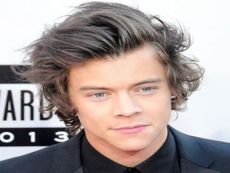 嚇壞！Harry Styles 倫敦街頭被男子持刀搶劫，偶像歌手屈服趕緊掏出所有現金！