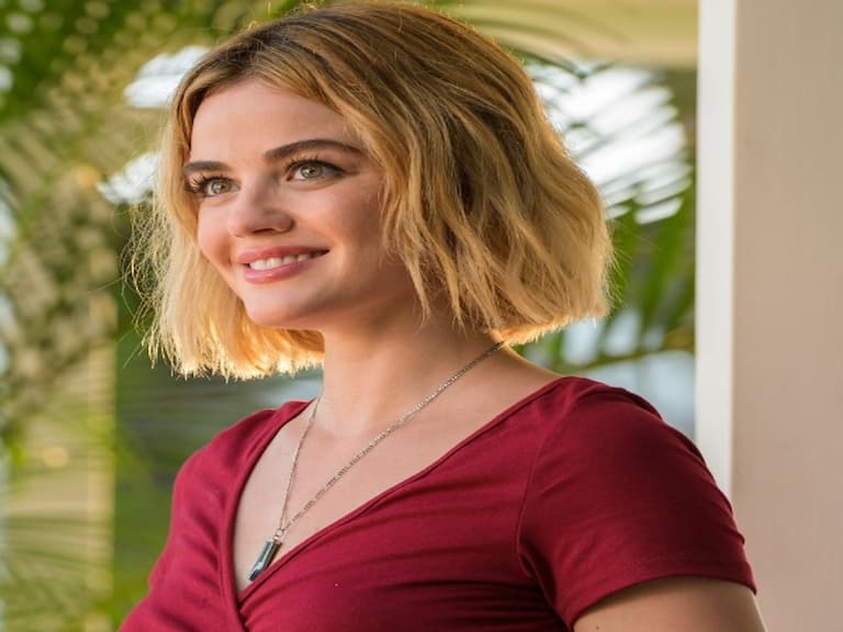 真的不是賽琳娜！新一代性格女演員《逃出夢幻島》Lucy Hale 你該好好認識！