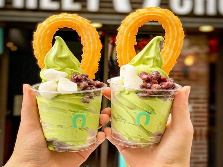 美食界現在綠綠 der！3 款刷爆 IG 的「抹茶紅豆」新品，比薩、霜淇淋越「抹」我越愛！