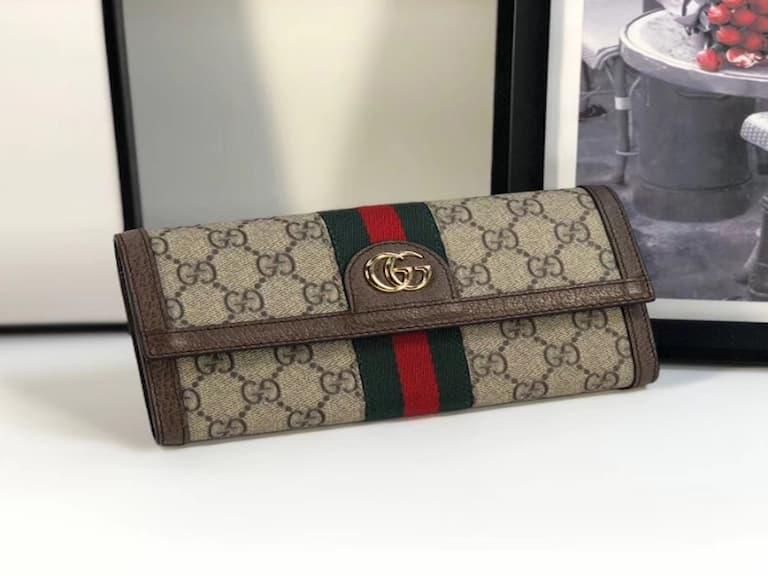 2020 名牌長皮夾推薦，CHANEL、CELINE 32 款高貴大方又實用款式