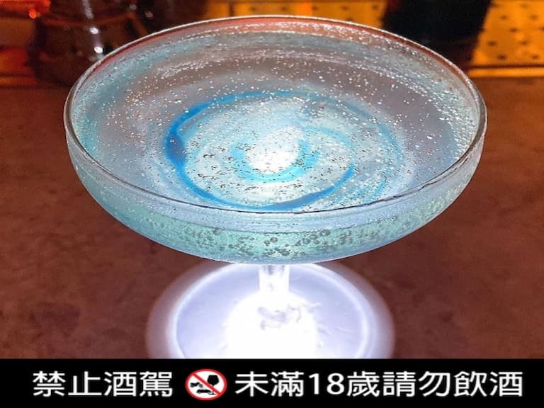 擺滿情趣用品、公然販毒！？台北三大「最ㄎㄧㄤ酒吧」都在這，現場直接性愛世大運～