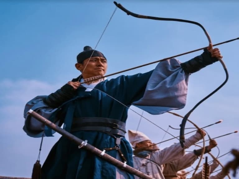 《李屍朝鮮》真的改名了！Netflix 公布最新中譯片名，網友崩潰：「感覺變不好看了⋯」