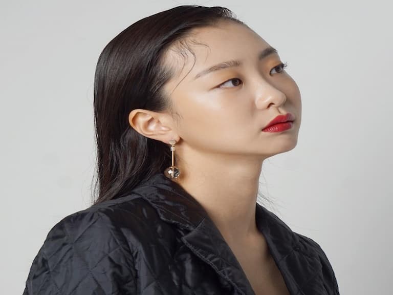 圓臉注定只能裝可愛？跟著《梨泰院》金多美靠「這 3 招」娃娃臉也能撐起「超時髦氣場」！