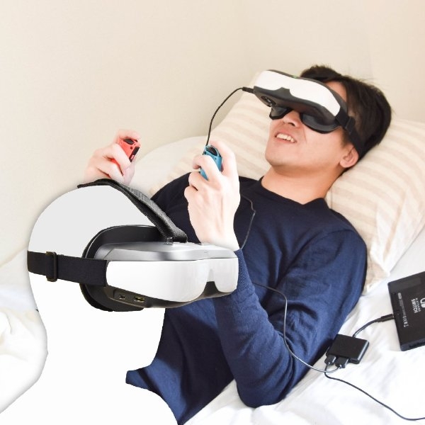 一秒擁有120 吋大螢幕！日本推出「虛擬大螢幕護目鏡」，躺在床上追劇、玩 Switch 就是爽！