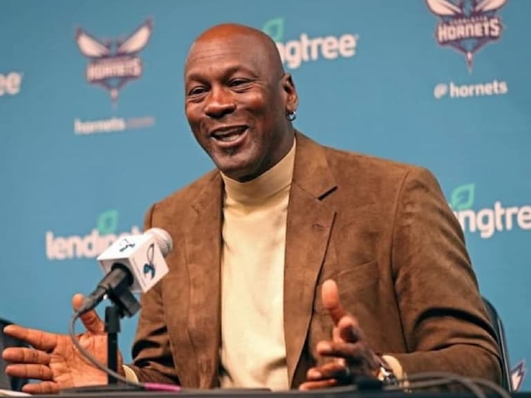 NBA/「喬丹」Michael Jordan 曾遭後輩用法拉利跑車炫富,他直接「開大絕」霸氣教訓小老弟!